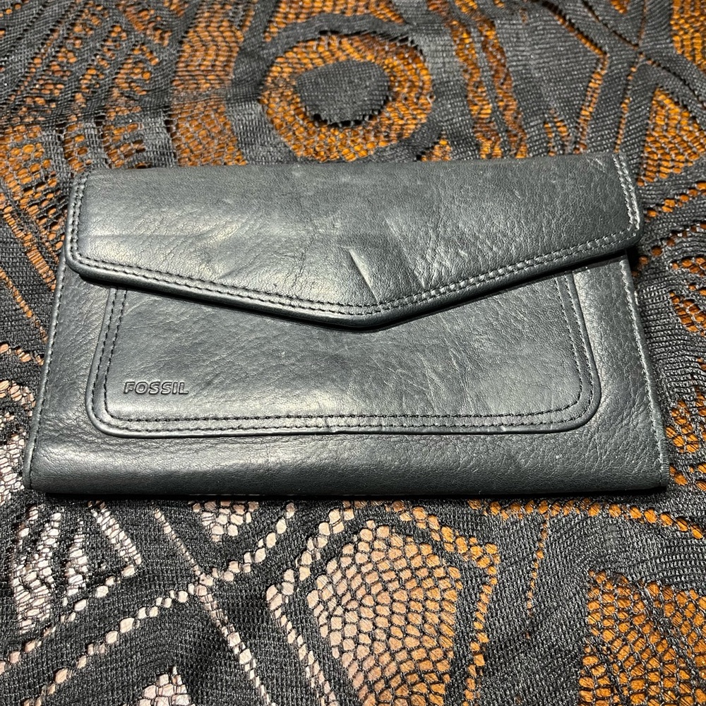 Vintage Black Fossil Wallet Leather Trifold Great Condition